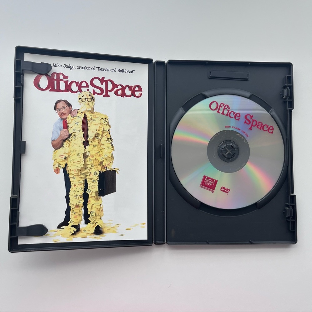 Office Space (1999) DVD - Picture 2 of 4